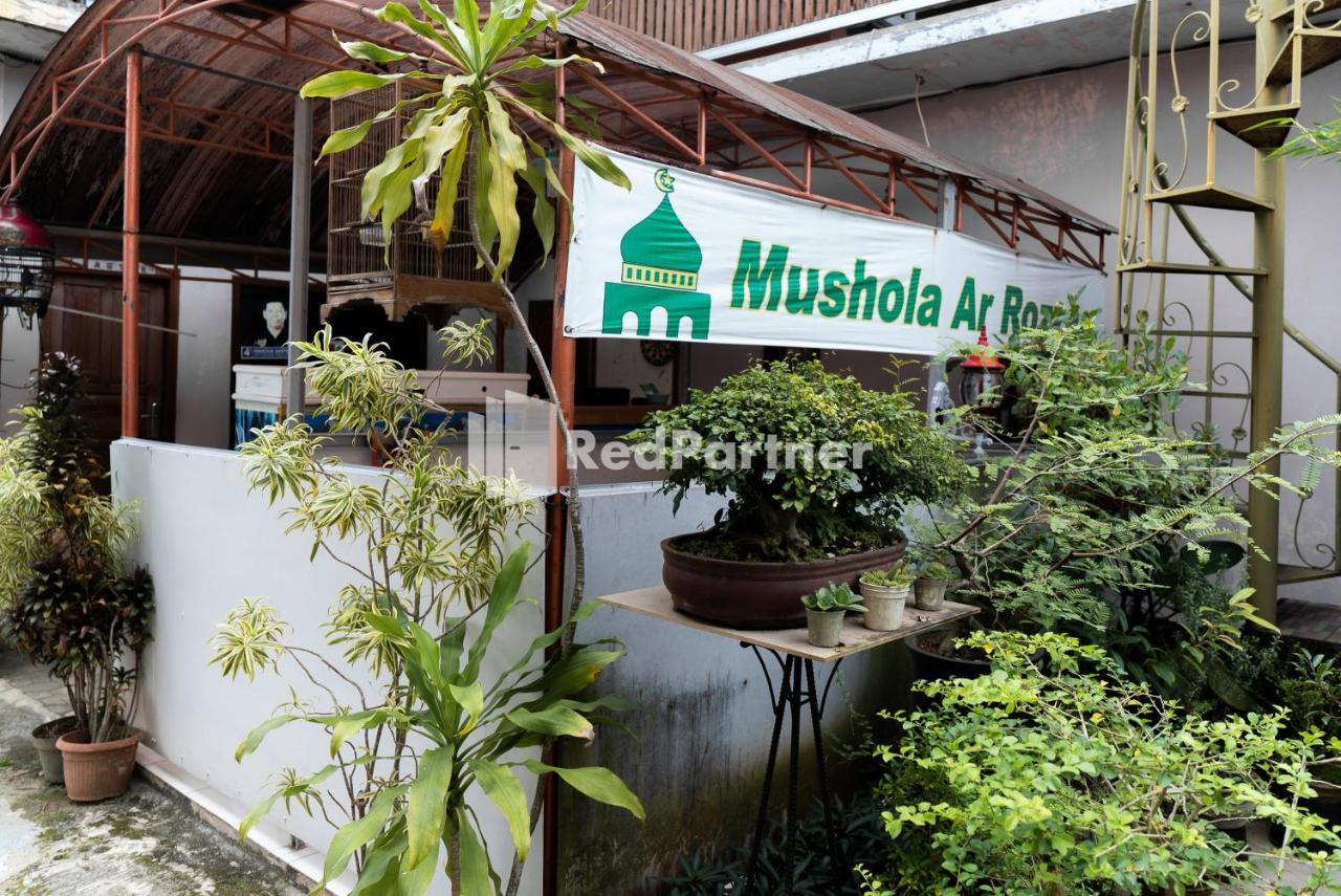 Pondok Kelapa Homestay Lampung Mitra Reddoorz Бандар-Лампунг Экстерьер фото
